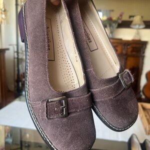 DIRECTIVES Brown Suede Leather Flats
